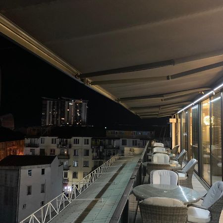 Hotel Tsereteli Palace Batumi Bagian luar foto