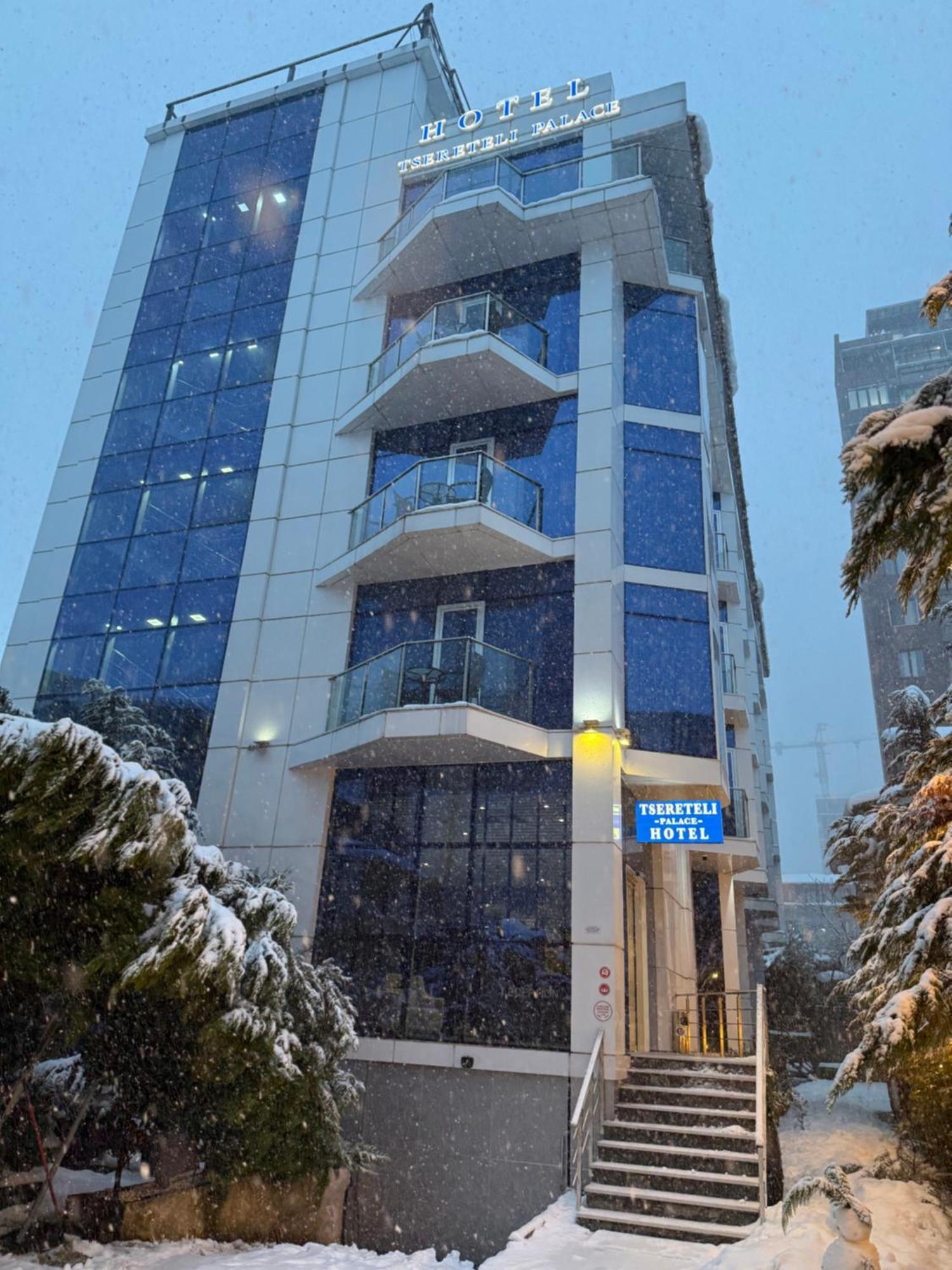 Hotel Tsereteli Palace Batumi Bagian luar foto